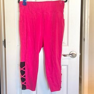POP fit cropped leggings